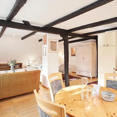 Appartementhotel Blomberger Hof 3*