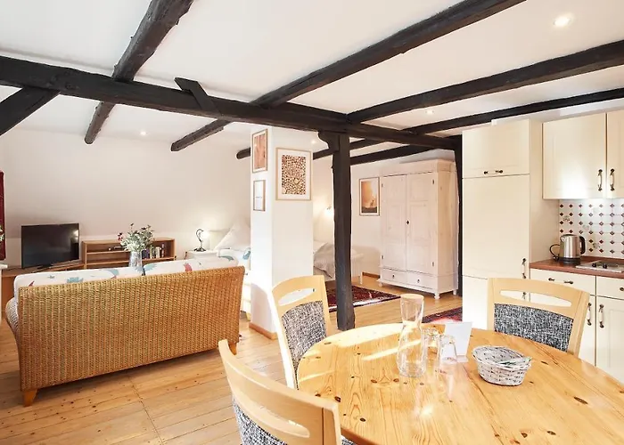 Appartementhotel Blomberger Hof 3*