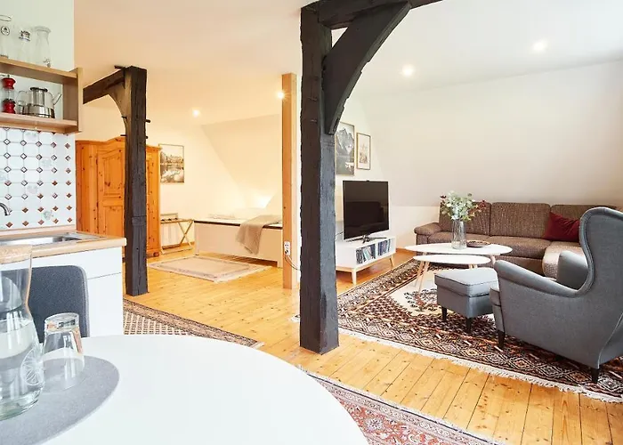 Appartementhotel Blomberger Hof 3*